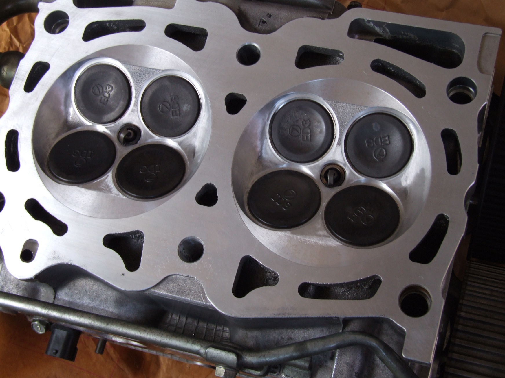 Subaru 2.5 Engine rebuild closeup cosworth gasket