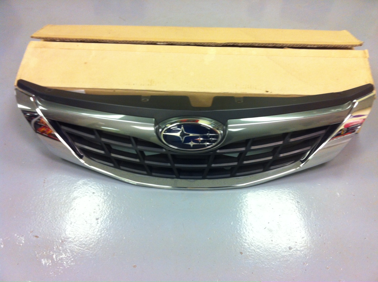 SUBARU IMPREZA CHROME SPORT GRILLE 08 11 J1010FG040